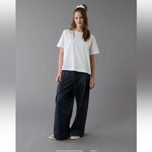 AE relaxed, fit every day Luex White T- Shirt NWT